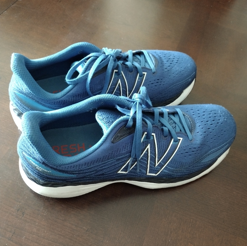 New Balance Fresh Foam X 860 Men's shoes size 13 wide 2E Blue